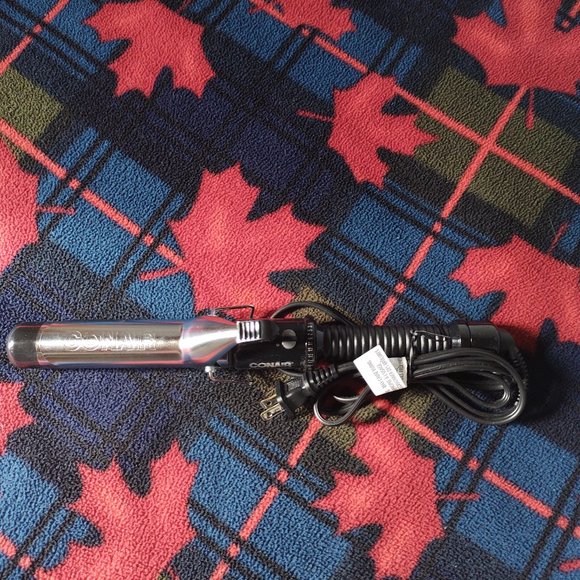 CONAIR 1-1/4" 25 Heat Settings Auto Shutoff Ceramic Curling Iron - Picture 1 of 5